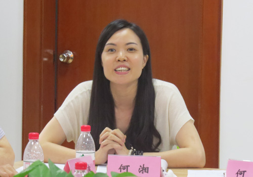 总会第十八期会长秘书长联谊会暨社会组织管理专题探讨交流活动顺利