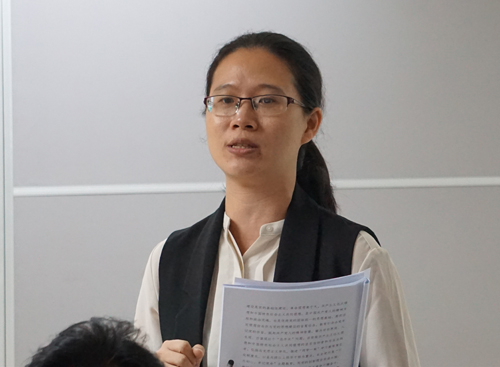 广州市启创社会工作服务中心服务总监陈敏仪发言广东省河北商会秘书长